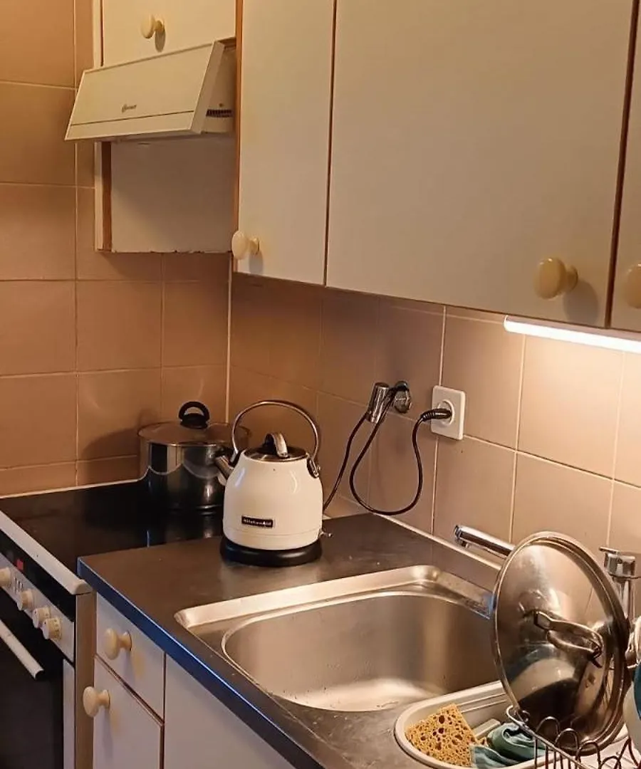 Homestay Jolie Chambre Confortable Dans Un Appartement Geneva